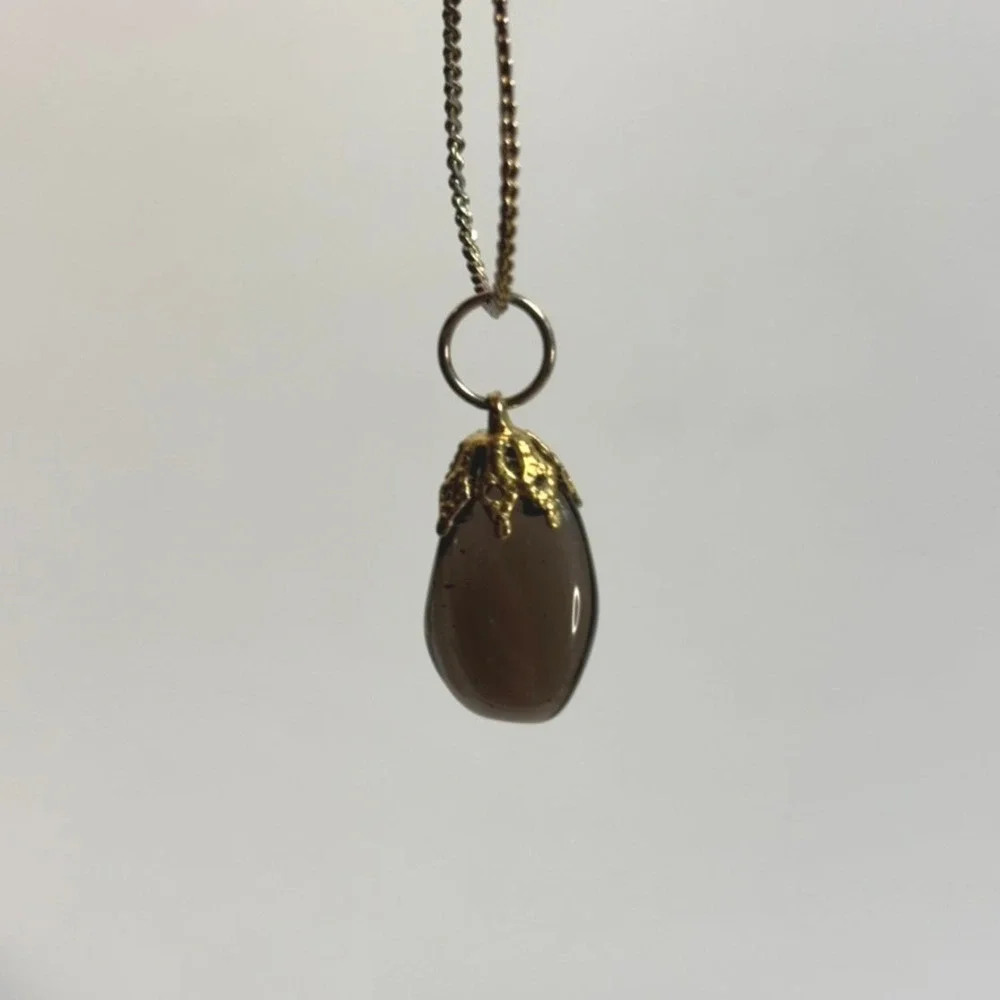 N/A gold tone